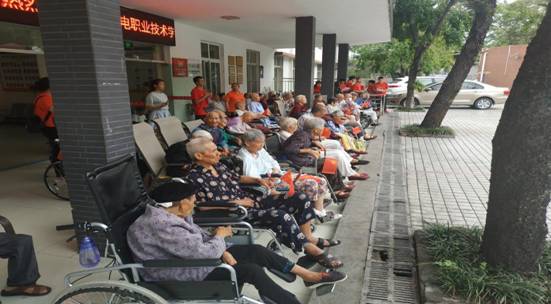 说明:C:\Users\哈登\Desktop\宣传部工作记录存档2019\“七&middot;一”系列活动\建党98周年敬老院活动照片\42F452F08917C7826C8D3AB6D52A9C73.jpg42F452F08917C7826C8D3AB6D52A9C73