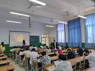 智能制造系金江校区《党章》考试照片