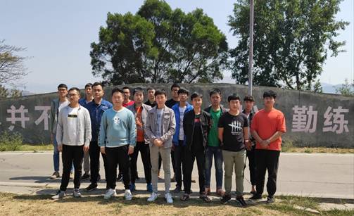 说明:C:\Users\scemi\Desktop\17级驾校成员\照片\QQ图片20190313140815_爱奇艺.jpg